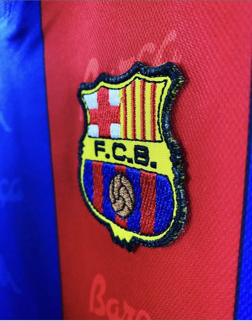 Barcelona Home Shirt 1995/97 - Ronaldo 9