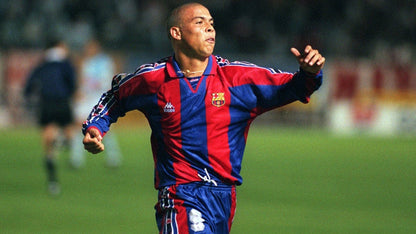 Barcelona Home Shirt 1995/97 - Ronaldo 9